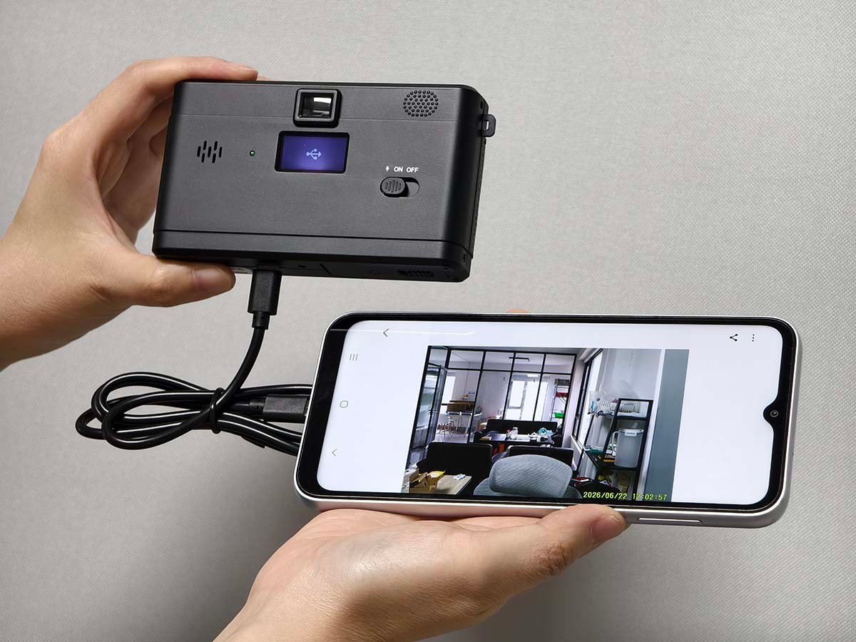 Transferring photos to a phone